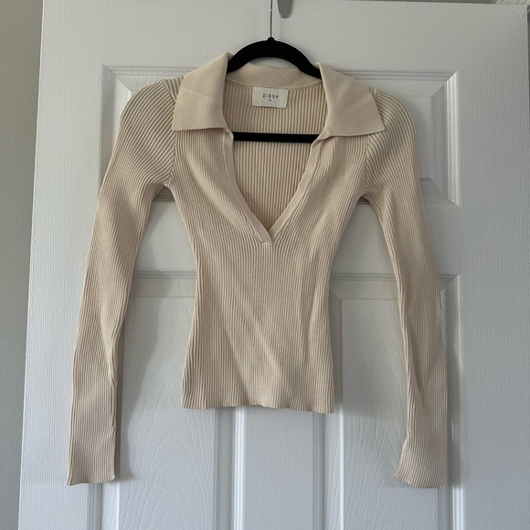 DISSH Tops - Dissh Long Sleeve Sweater